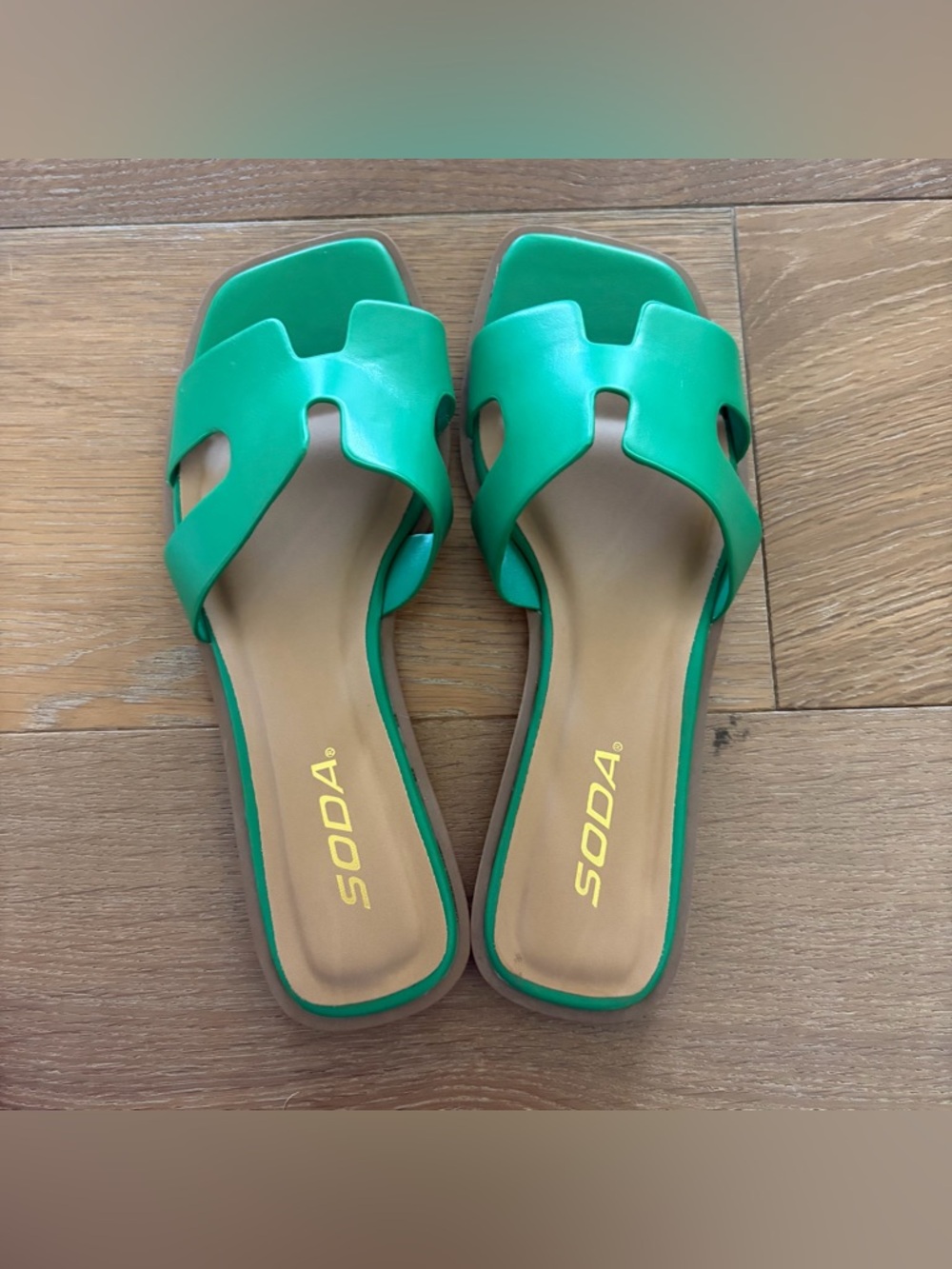 NWT Green Sandals